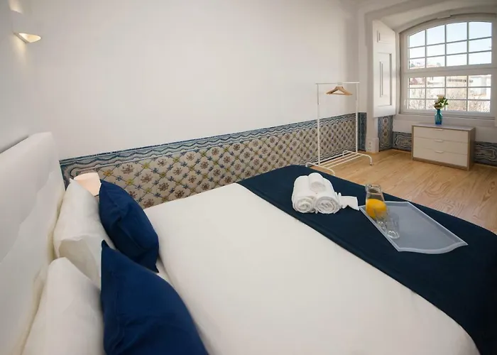 Luxurious Cais Do Sodre - 4 Bedrooms With Amazing View * Lisboa