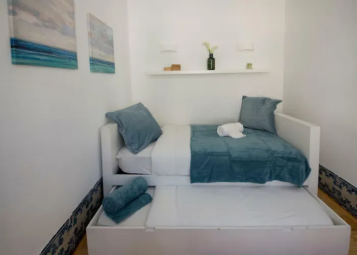 Luxurious Cais Do Sodre - 4 Bedrooms With Amazing View * Lisboa