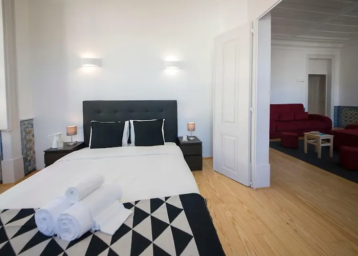 Luxurious Cais Do Sodre - 4 Bedrooms With Amazing View *