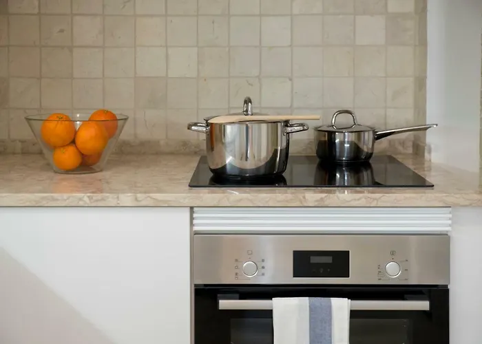 Luxurious Cais Do Sodre - 4 Bedrooms With Amazing View Lisboa