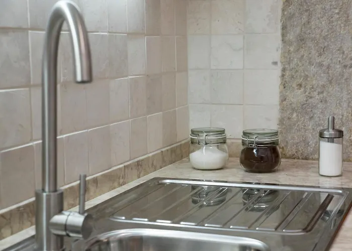 Luxurious Cais Do Sodre - 4 Bedrooms With Amazing View Lisboa