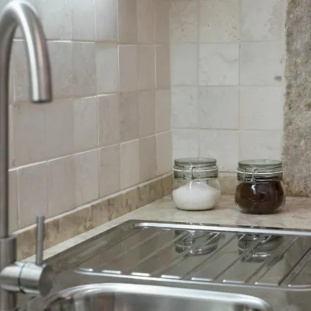 Luxurious Cais Do Sodre - 4 Bedrooms With Amazing View Лісабон